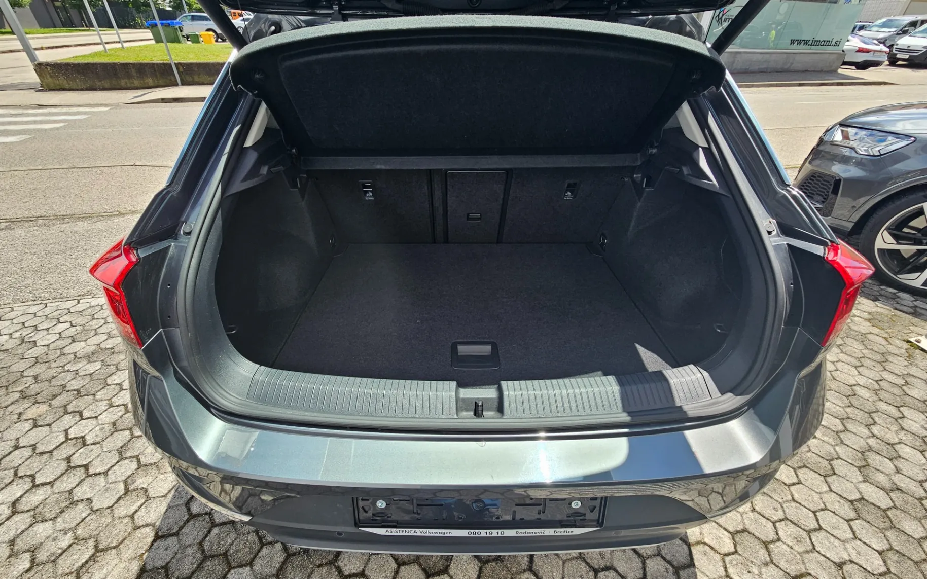 Zunanja slika - VW T-Roc - 1.0 TSI Style - 6