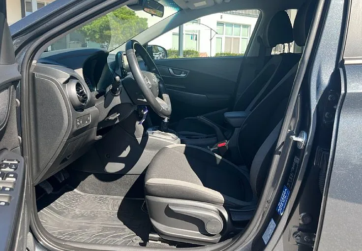 Zunanja slika - Hyundai Kona - 1.6 CRDi 115 Impression - 5