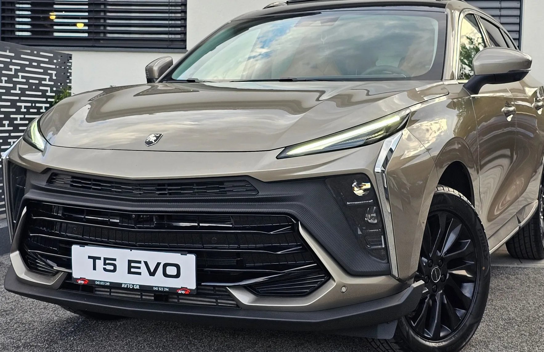 Zunanja slika - Forthing Forthing T5 EVO - T5 Evo my 2025 + ADAS+1.5 T-GDI 7DCT- NA ZALOGI- - 13