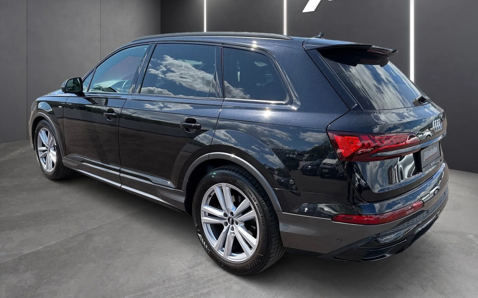 Zunanja slika - Audi Q7 - quattro 45 TDI Tiptronic-Vlečna kljuka-360 kamera. - 4