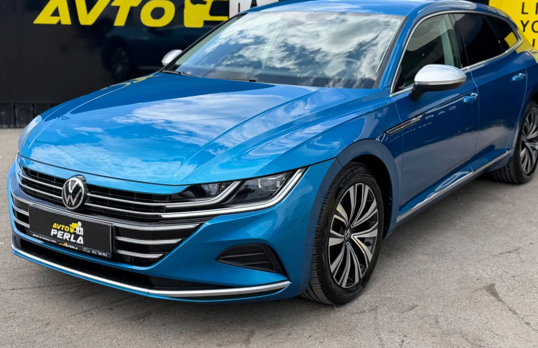 Zunanja slika - VW Arteon - Shooting Brake  2.0 TSI Elegance DSG-CAMERA 360-ACC- - 9