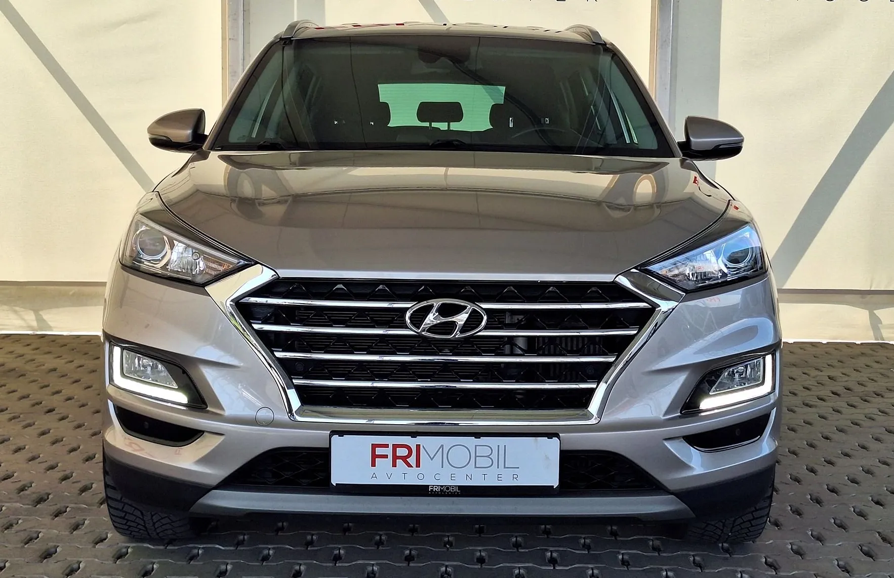Zunanja slika - Hyundai Tucson - 1.6 CRDI 4WD Style Winter Pack - 5