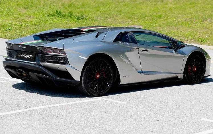Zunanja slika - Lamborghini Aventador - S - KOT NOV. LAMBORGHINI GARANCIJA DO MAREC 2026 - 3