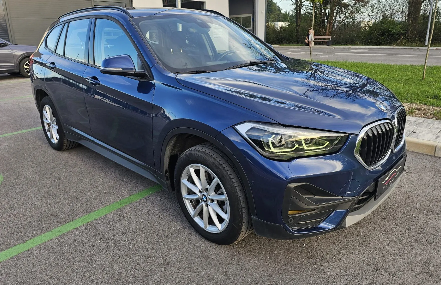 Zunanja slika - BMW X1 - serija : xDrive18d Advantage|navi|el prtljažnik|fulLED|alu - 3