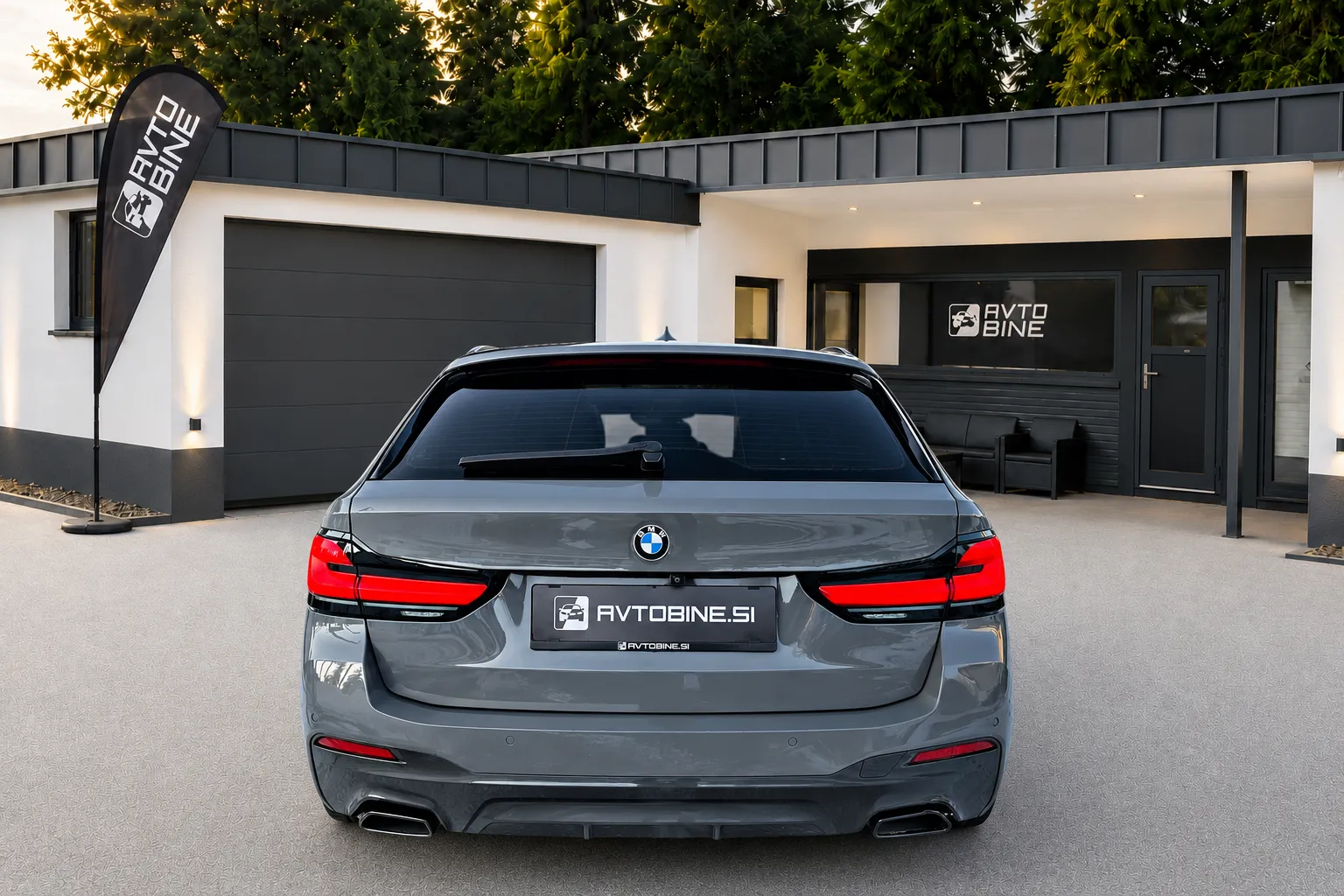 Notranja slika - BMW serija 5 Touring: - 520D•M PAKET•PANO•NARDO•FACELIFT•LED•KOT NOV... - 7