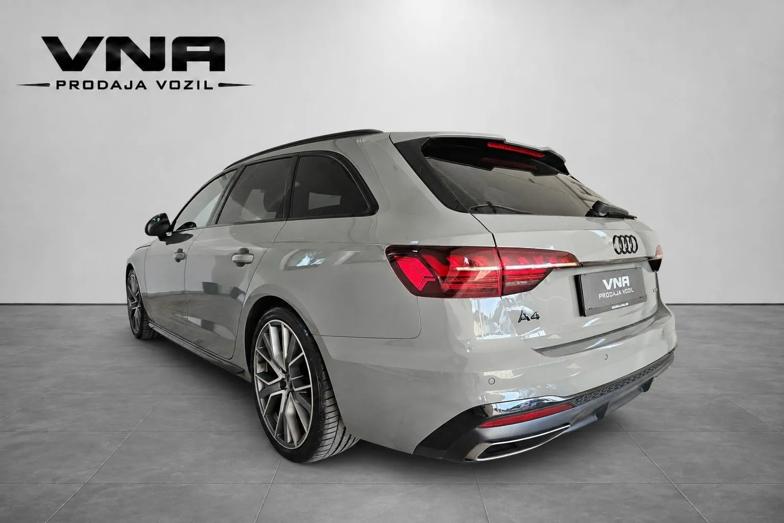 Zunanja slika - Audi A4 Avant - quattro 45 TFSI S-LINE |EDITION-ONE|NARDO|ALU18| - 4