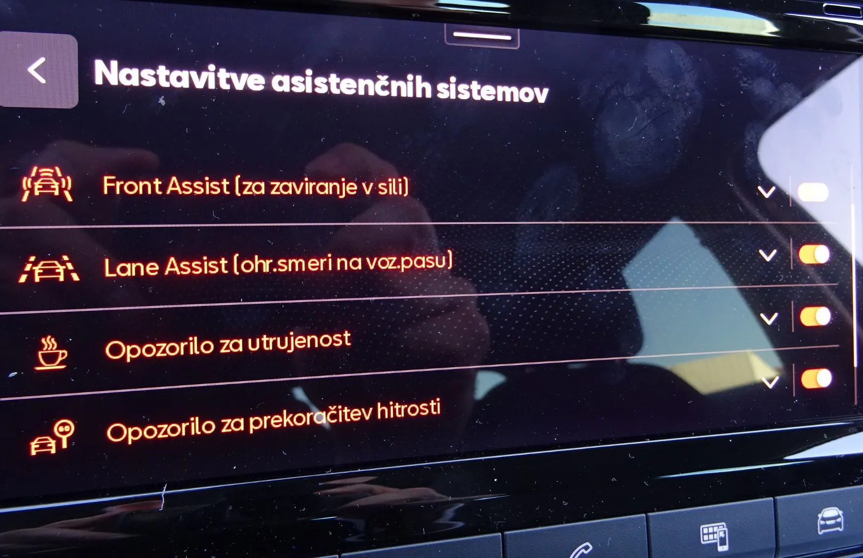 Zunanja slika - Seat Ateca - 1.5 TSI DSG 150KM  STYLE EDITION - VL. KLJUKA - - 15