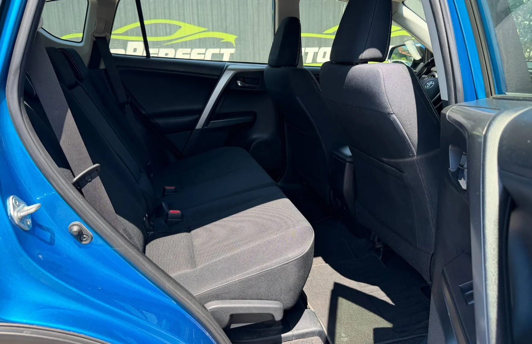 Zunanja slika - Toyota RAV4 - 2.0 D-4D |NAVI|KAM| - 18