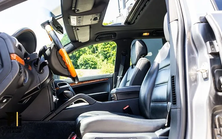 Zunanja slika - Porsche Cayenne - S 4.8 V8 - 12
