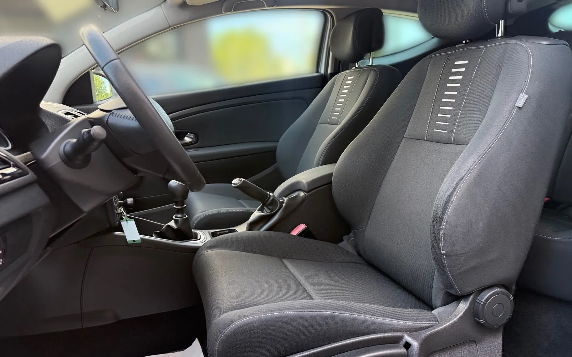 Zunanja slika - Renault Mégane - Megane 1.6 16V SLOVENSKO VOZILO REDNO SERVISIRANO TOP - 14
