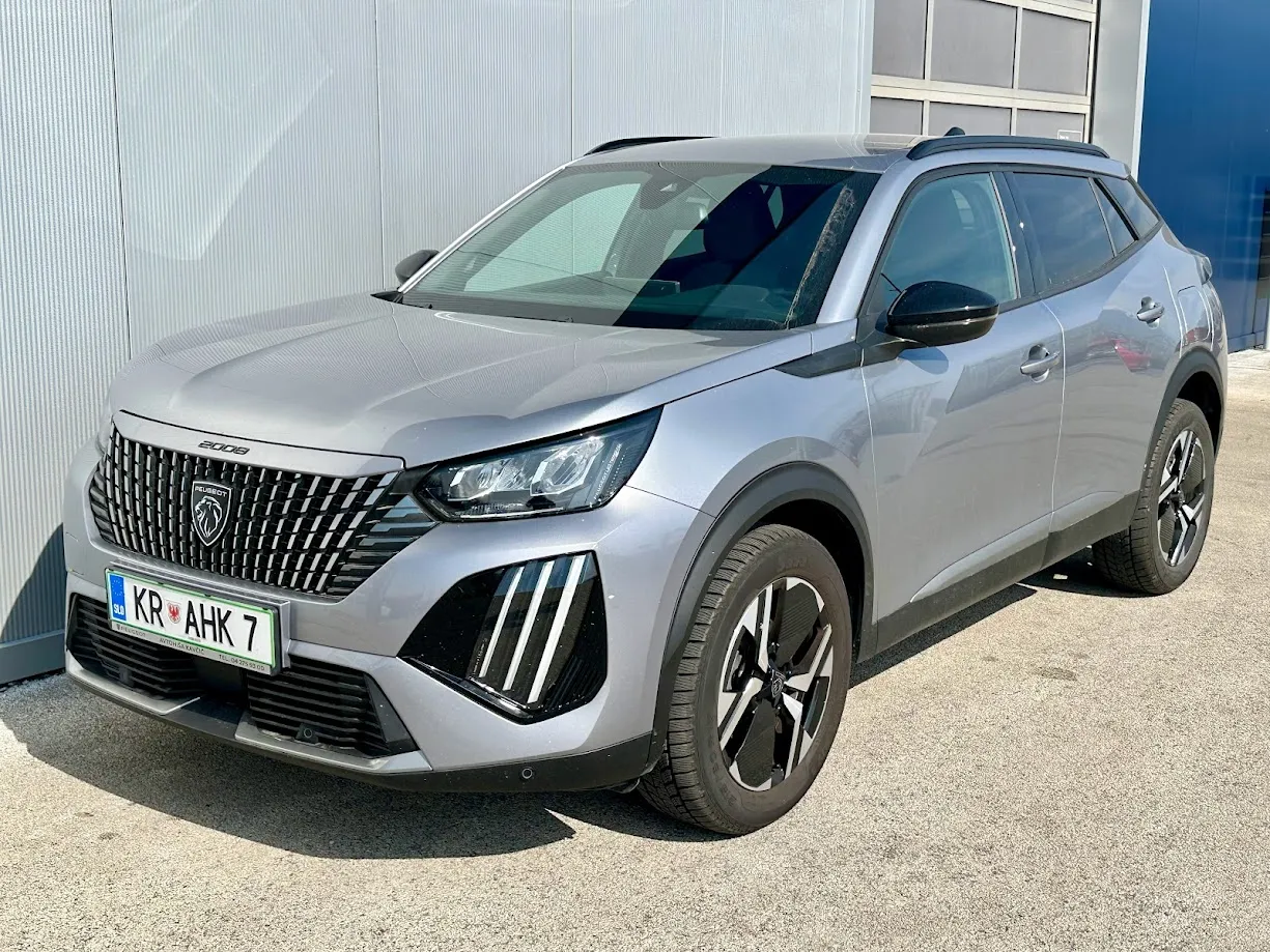 Zunanja slika - Peugeot 2008 - ALLURE 1.2 PURETECH 100 - 1