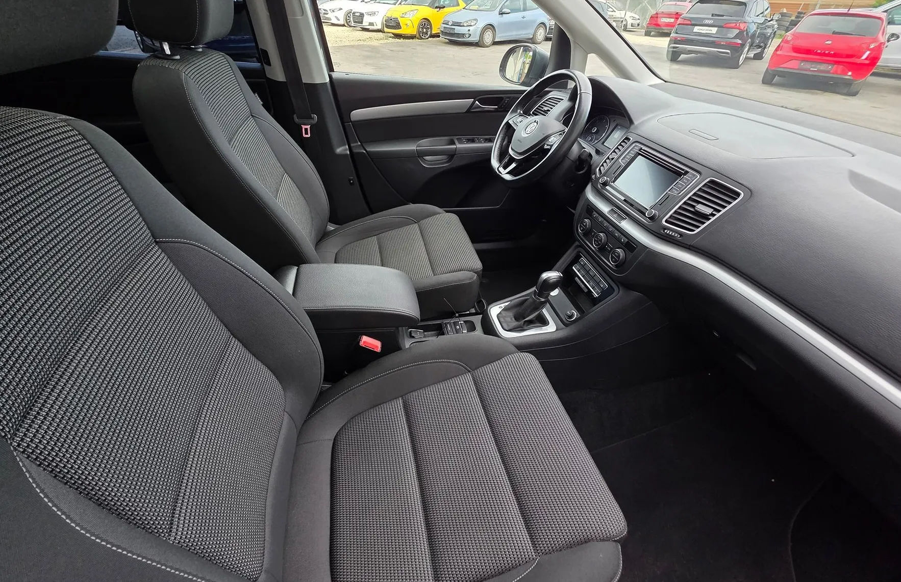 Zunanja slika - Volkswagen Sharan - 2.0 TDI BMT DSG 7 SEDEŽEV-LED-PANORAMA-KAMERA - 11