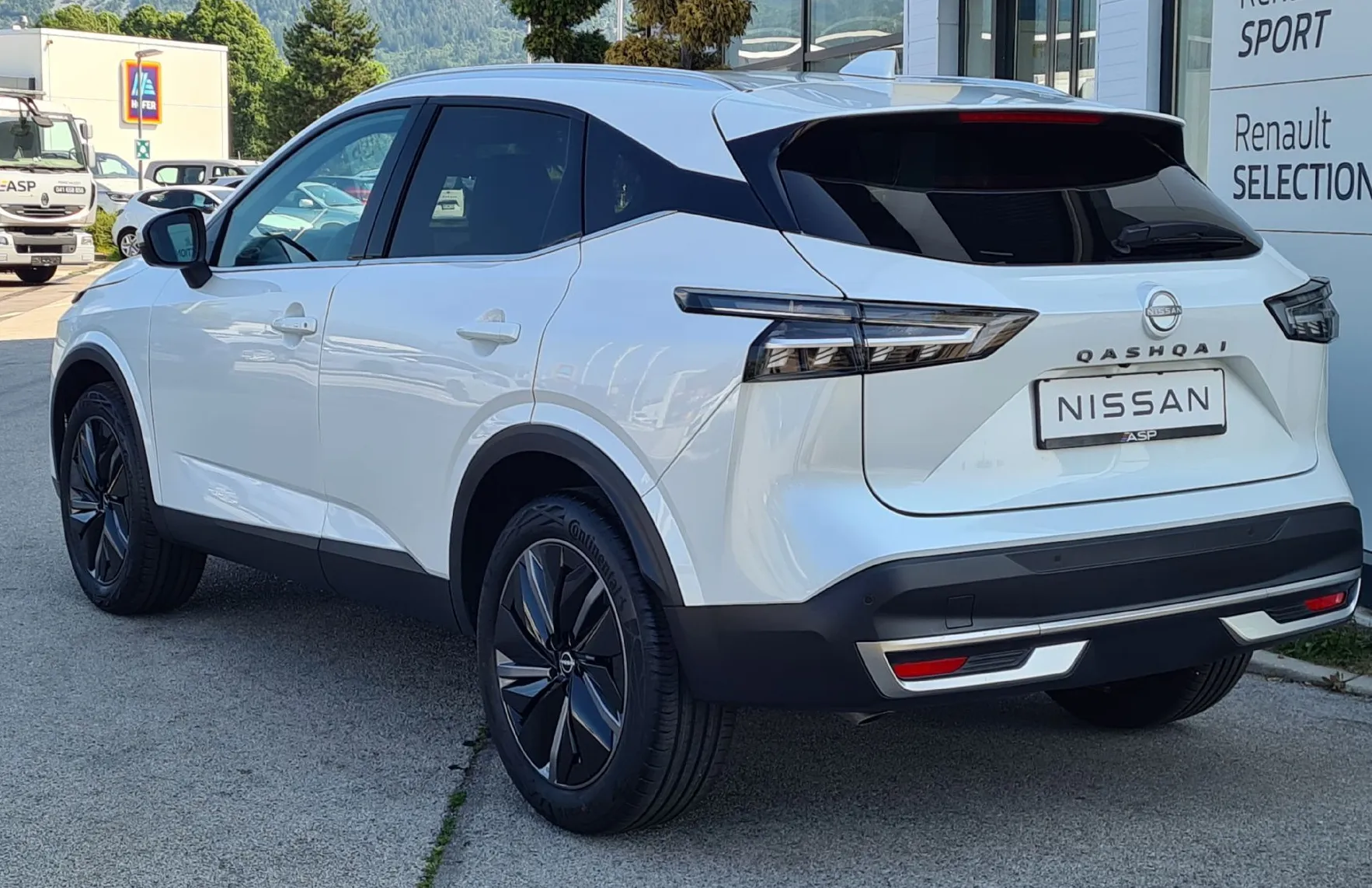 Zunanja slika - Nissan Qashqai - 1.3 DIG-T Mild Hyb.158 2WD X-Tron.TEKNA - 6