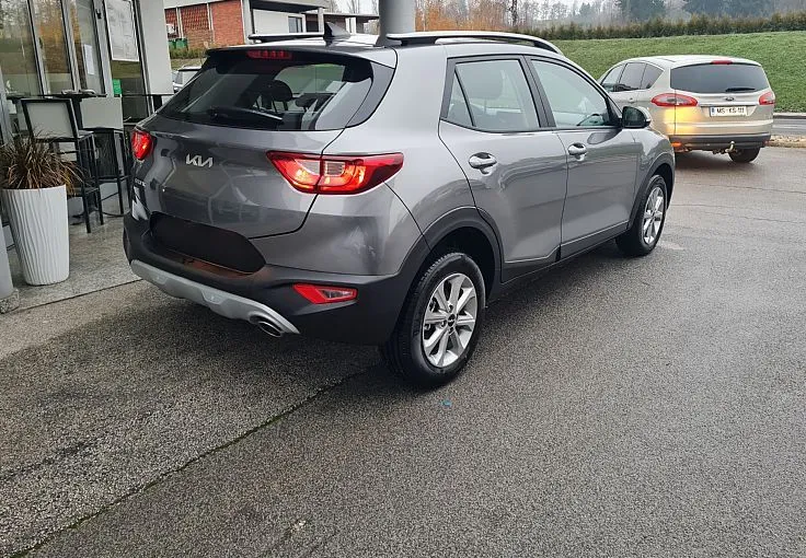Zunanja slika - KIA Stonic - 1.2  LX Urban+ M T - 5