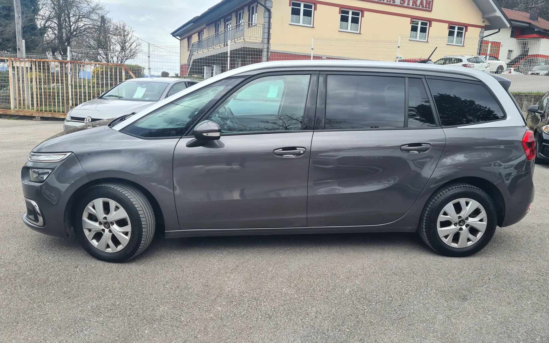 Zunanja slika - Citroën C4 - Grand Spacetourer - 21