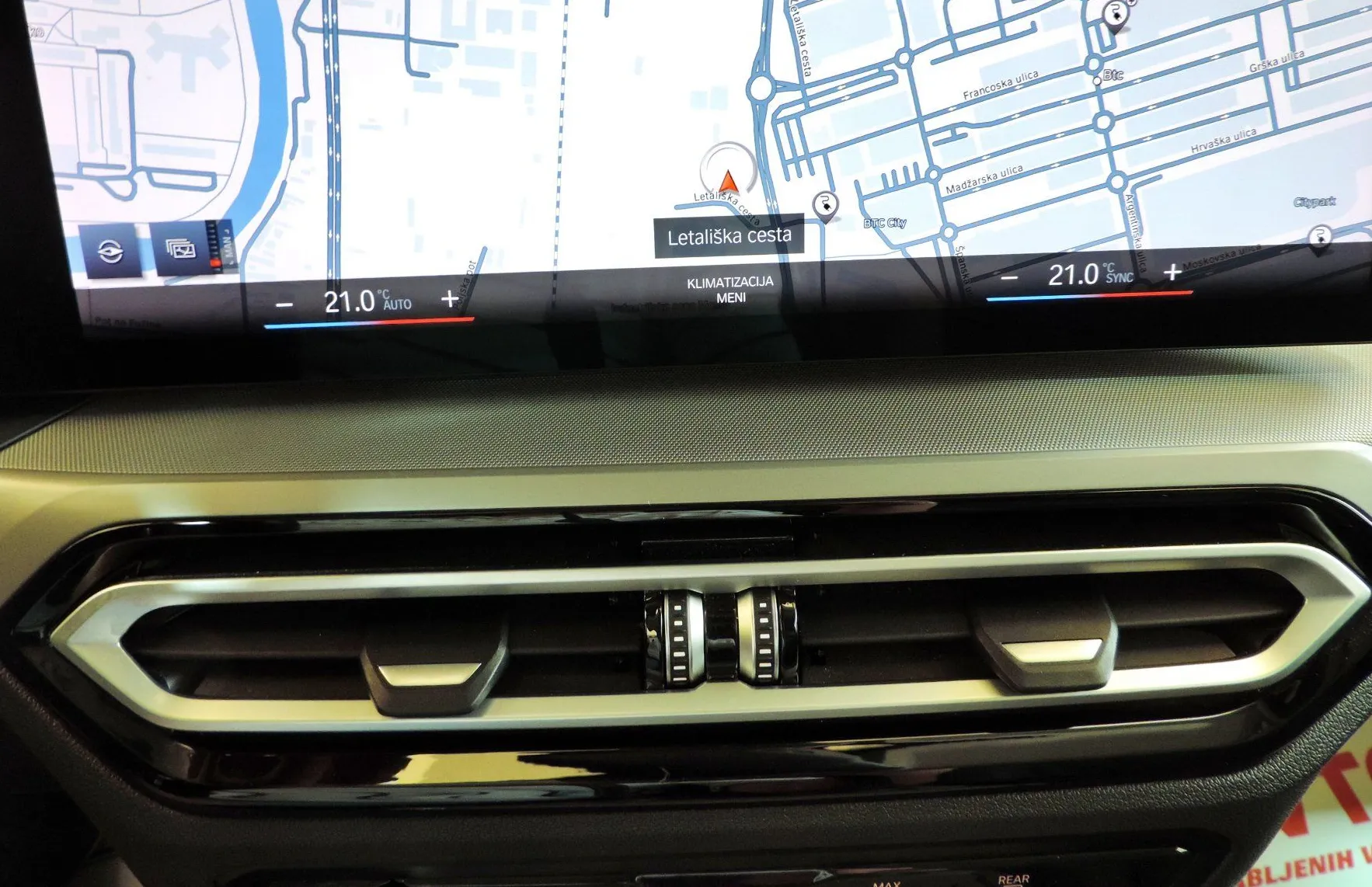 Zunanja slika - BMW Serija 3 - Touring: 330e xDrive Touring Avt. NOVI MODEL.... - 15