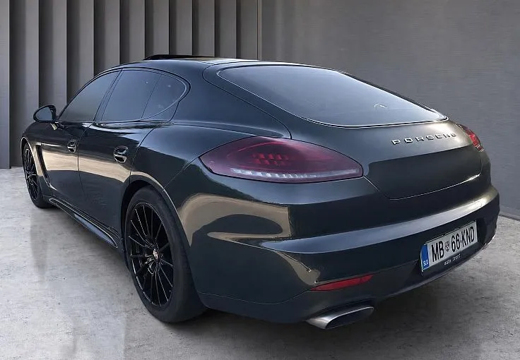 Zunanja slika - Porsche Panamera - 3.0 - 4