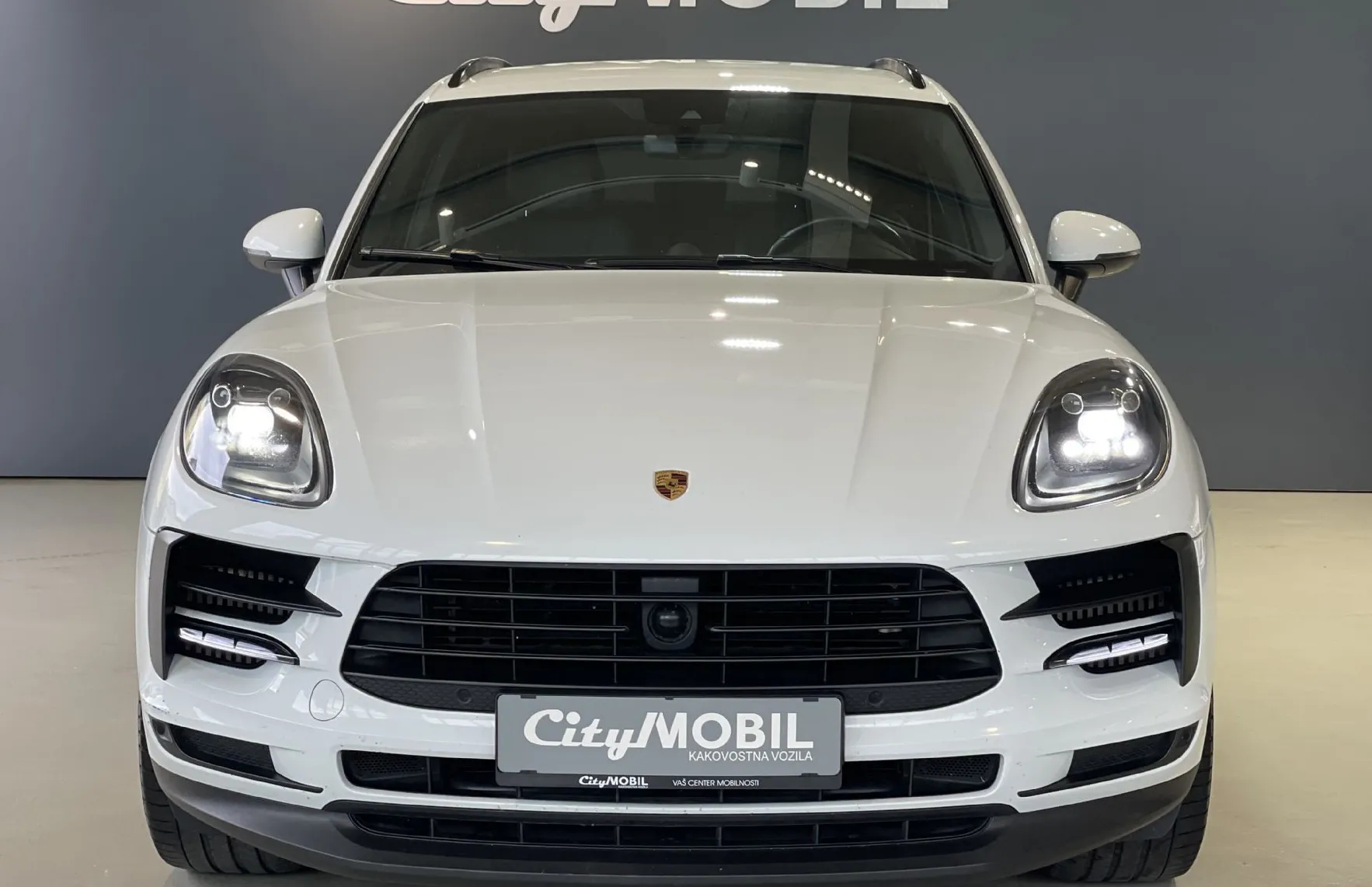 Zunanja slika - Porsche Macan - S-NAVIGACIJA-MEMORY-USNJE-BOSE-RADAR-KAMERA-LED-21 - 2