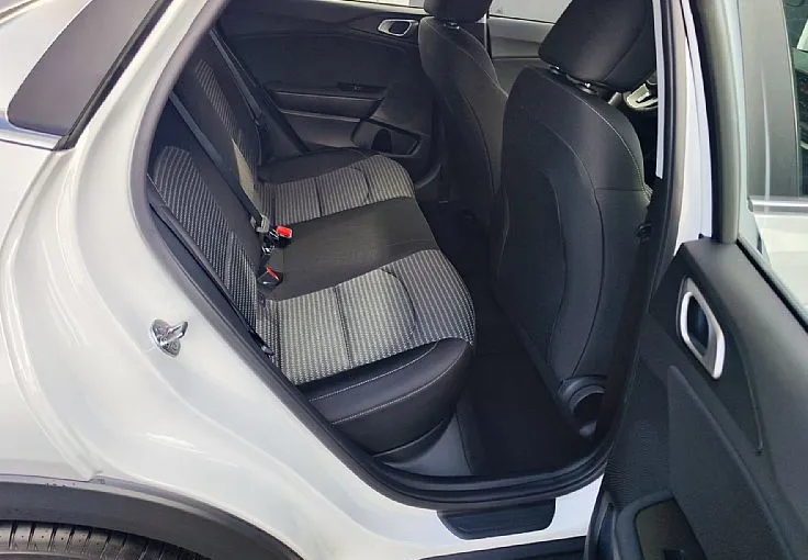 Zunanja slika - KIA XCeed - 1.6 T-GDi LX SMART ISG.7DCT 110 kW - 9