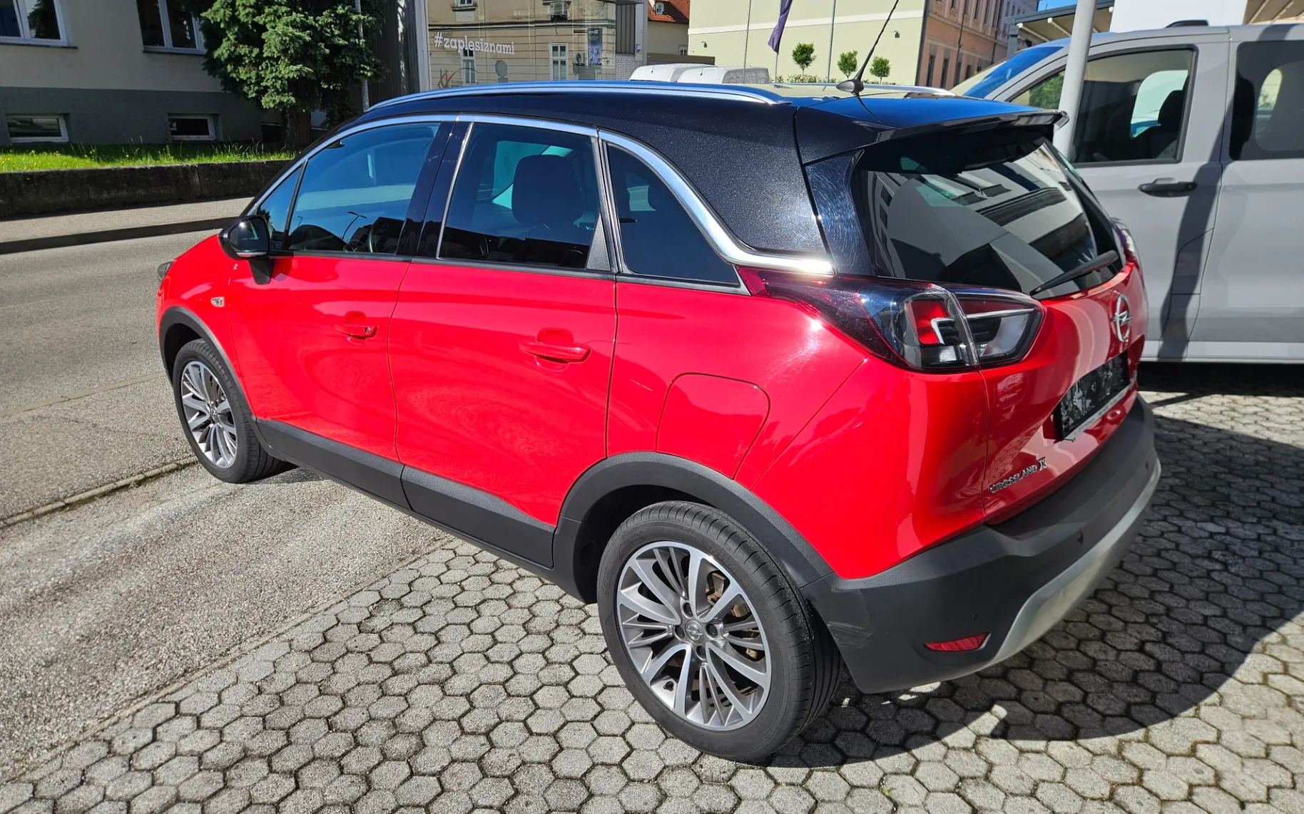 Zunanja slika - Opel Crossland X - X 1.5 CDTi Innovation - 4