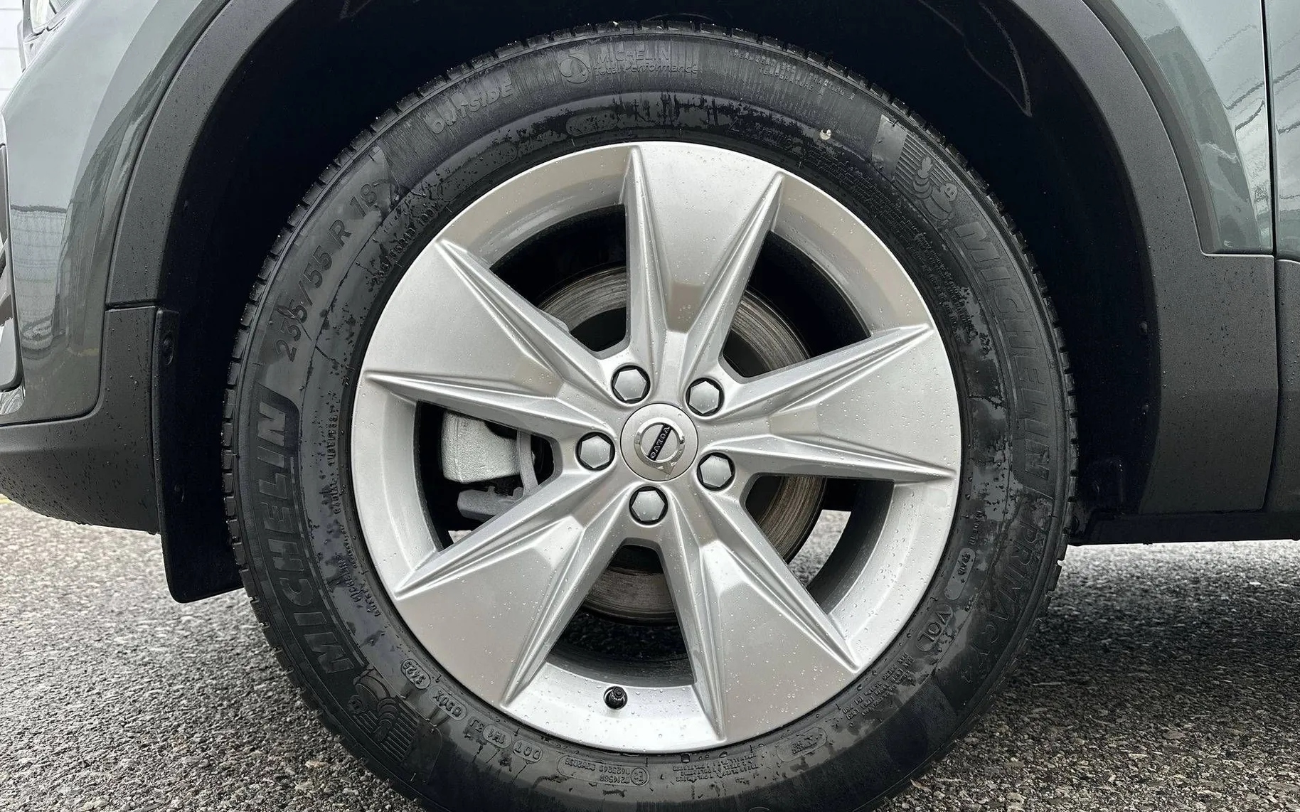 Zunanja slika - Volvo XC40 - B3 P Core AT DCT... - 9