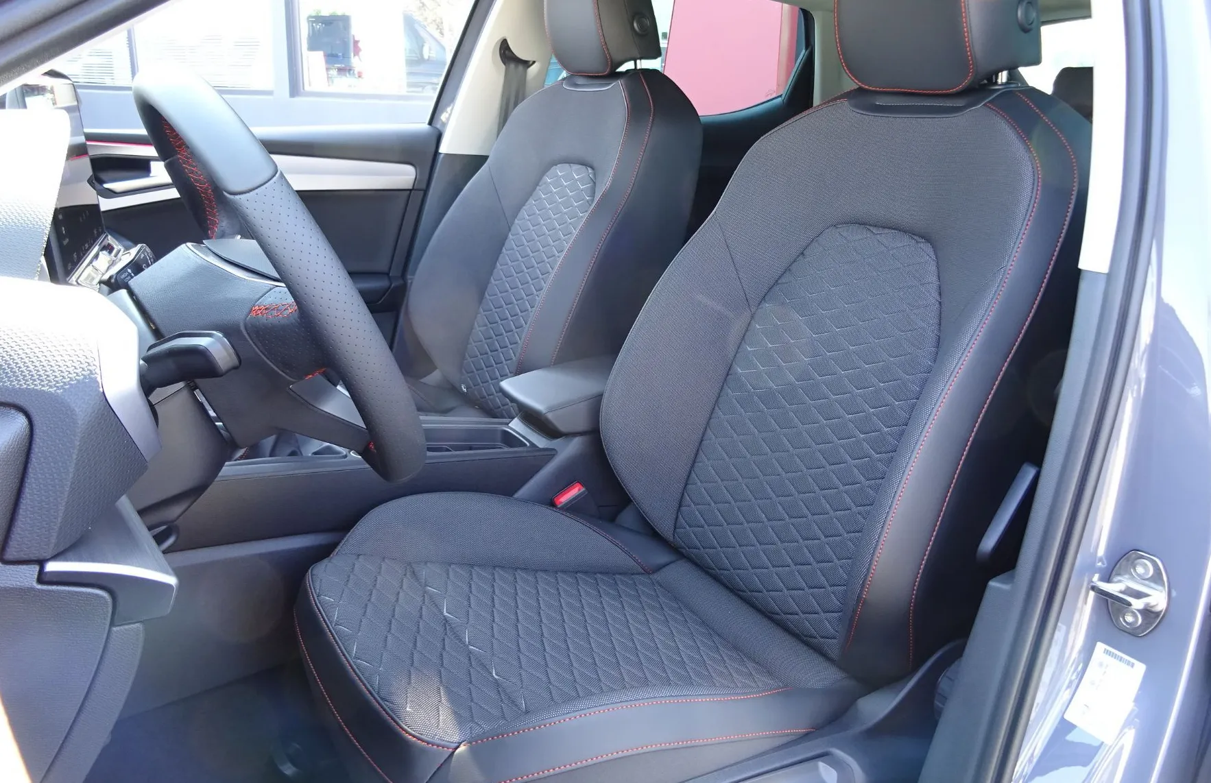 Zunanja slika - Seat Leon - 1.5 TSI 85KW FR - VLEČNA KLJUKA - - 7