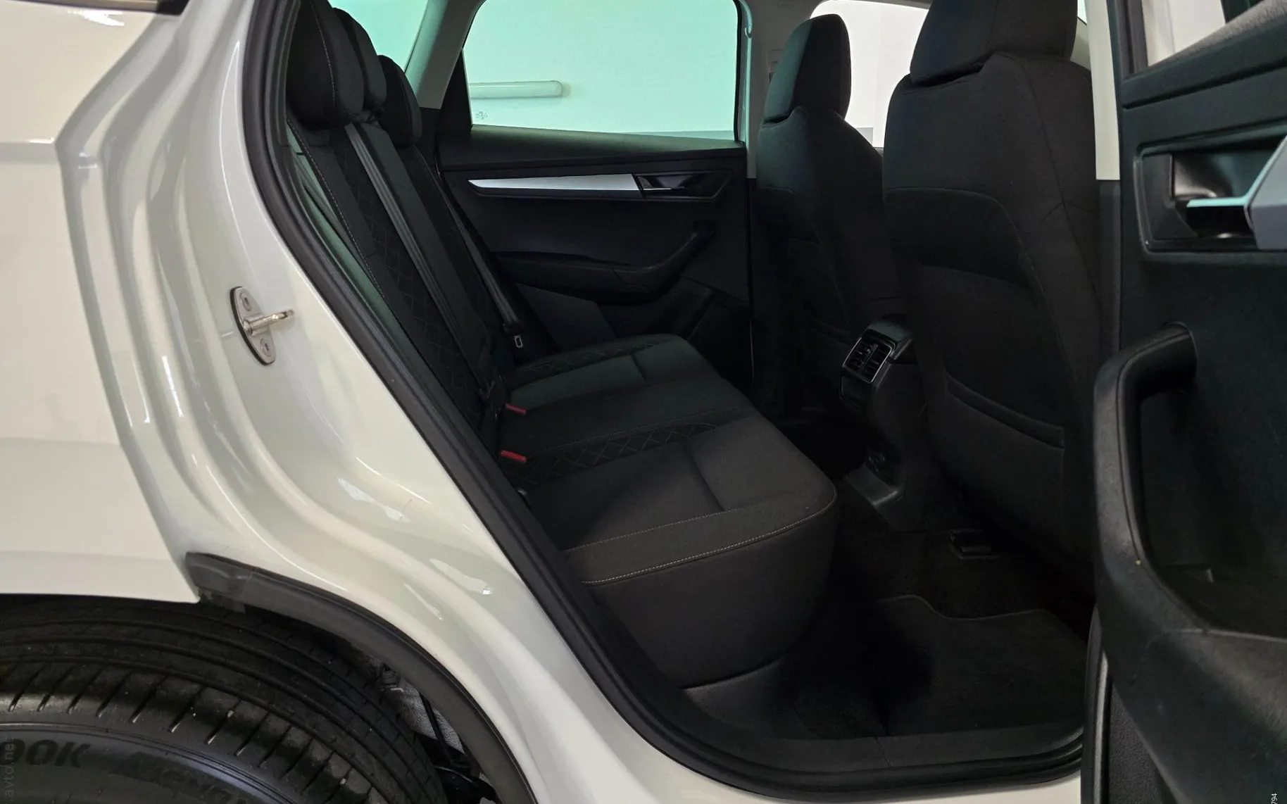 Notranja slika - Škoda Karoq - 1.6 TDI Ambition - 14