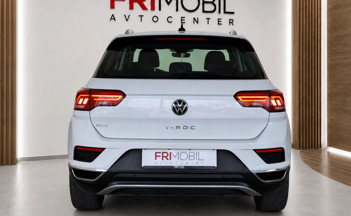 Zunanja slika - Volkswagen T-Roc - 2.0 TDI SCR  •PDC•KAMERA•ACC• - 6
