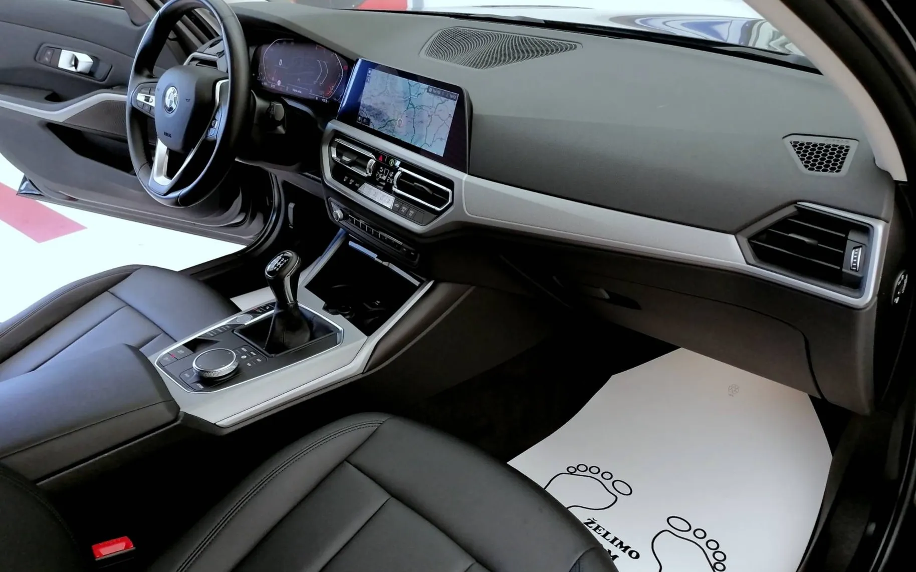 Notranja slika - BMW serija 3 Touring: - 316d 2.0D FULL LED NAVI VIRTUAL USNJE 1.LASTNIK - 7