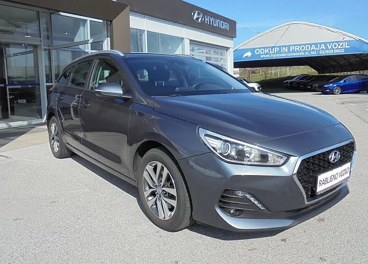 Zunanja slika - Hyundai i30 Wagon - 1.4 T-GDI STYLE°Multimedija°DAB°PLUS°RG°1.LASTNIK - 3