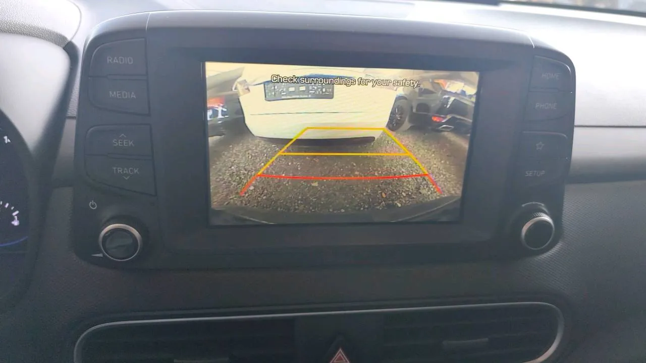 Notranja slika - Hyundai Kona - 1.6 / CRDi - 16