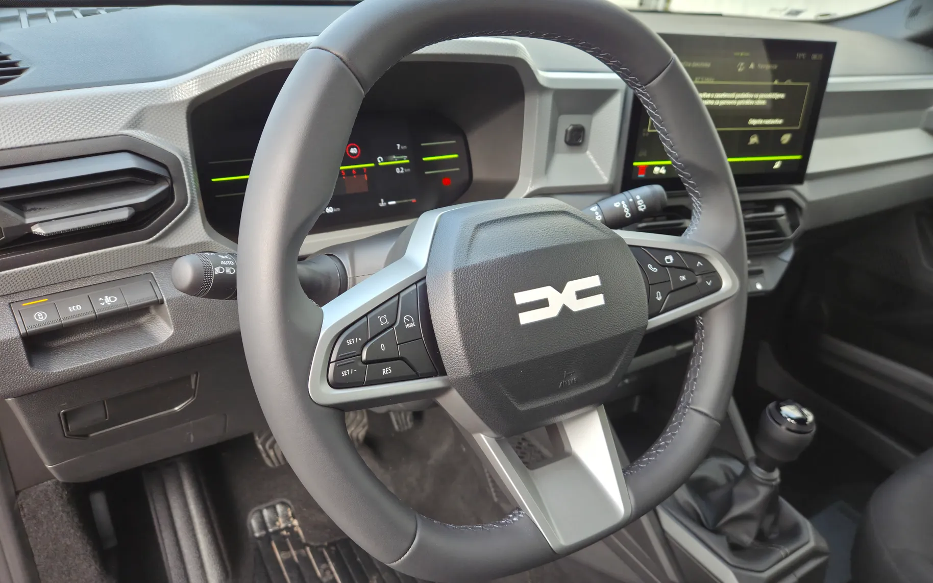 Zunanja slika - Dacia Bigster - Essential mild hybrid 140 +Zasilno rezervno kolo - 11