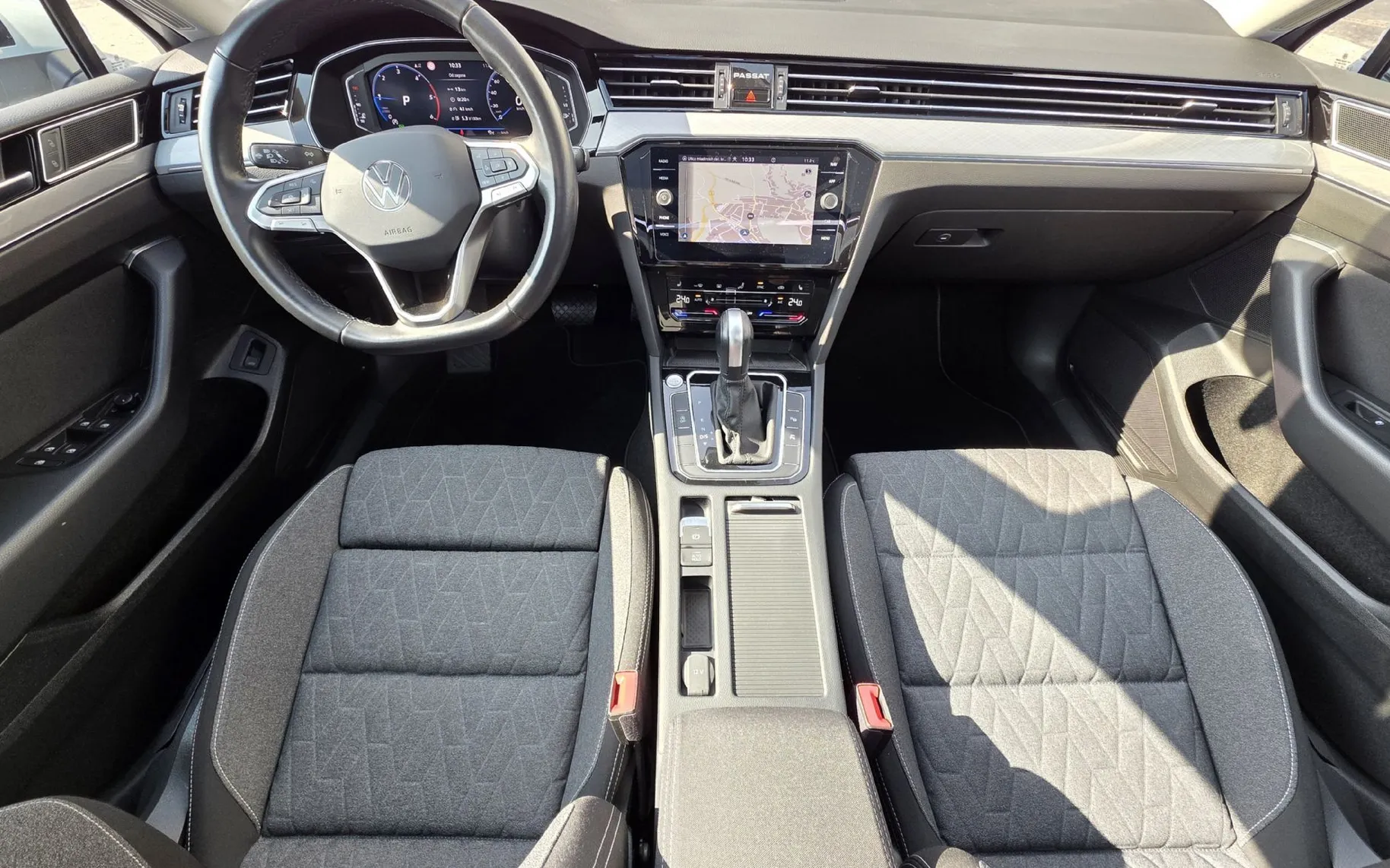 Zunanja slika - VW Passat - Variant 2.0 TDI BMT.DSG.MATRIX.PANORAMA.VIRTUAL.360. - 6