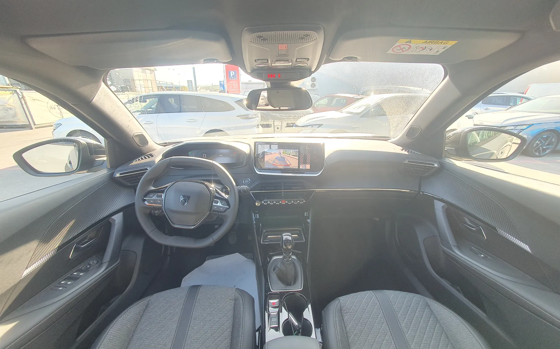Zunanja slika - Peugeot 2008 - Allure HIBRID 110 - NA ZALOGI - 8