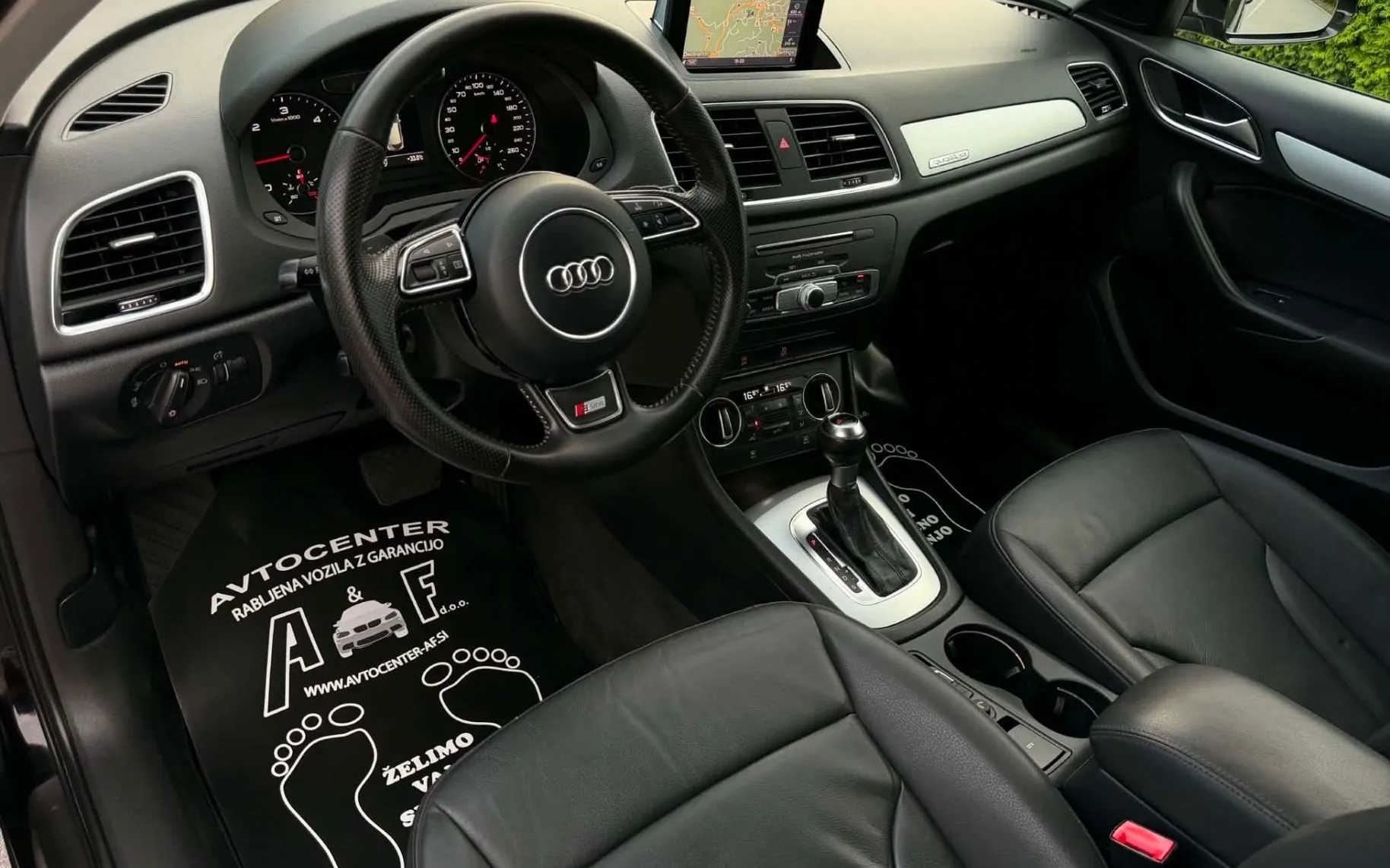 Notranja slika - Audi Q3 - 2.0 TDI-Q-4X4-S TRONIC-S LINE-LIZING ZA TUJCE- - 9