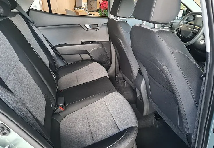 Zunanja slika - KIA Stonic - 1.0 T-GDi 73.6 kW  100 KM  EX Pulse DCT - 8