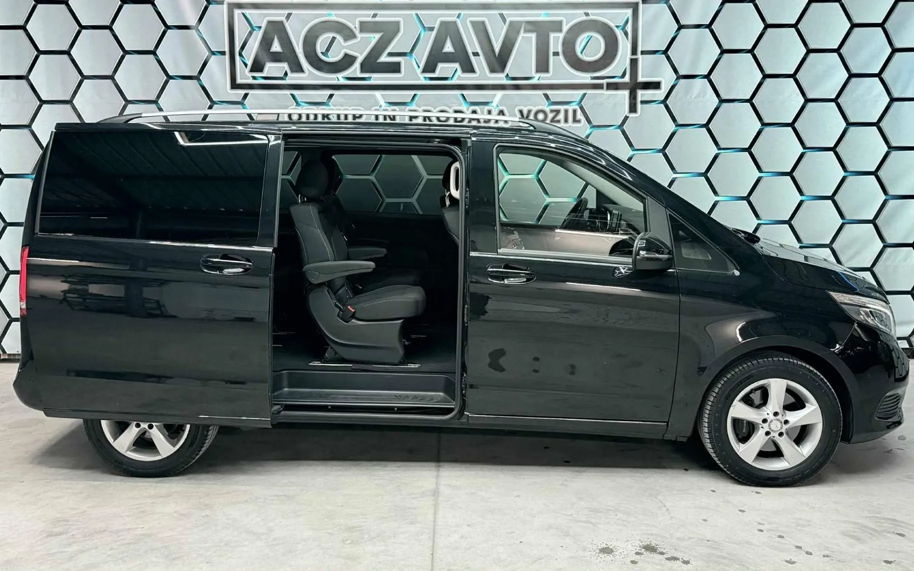 Zunanja slika - Mercedes-Benz V-Razred - V 250D•KRATKI•LED•LANE ASSIST•MRTVI KOTI•KAMERA• - 5