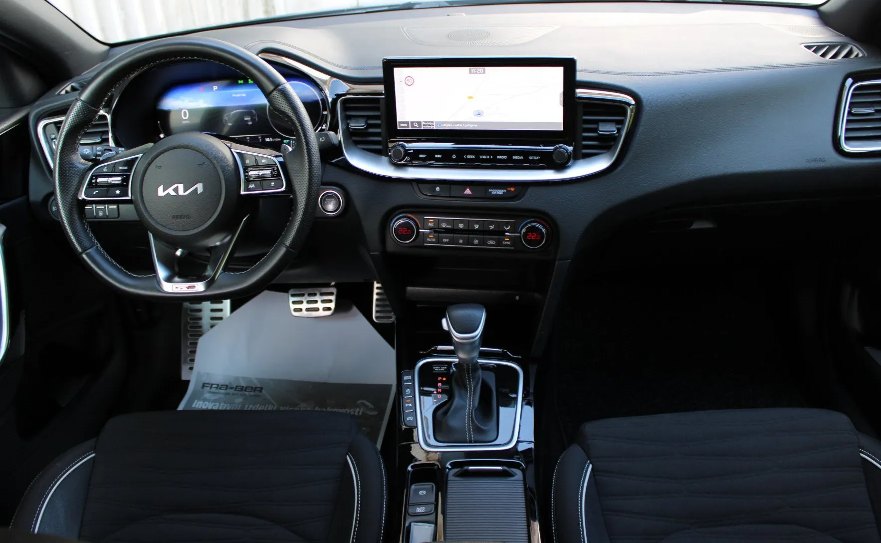 Zunanja slika - KIA Ceed - SW  SW 1.6 CRDi MHEV GT-Line ISG DCT - 11