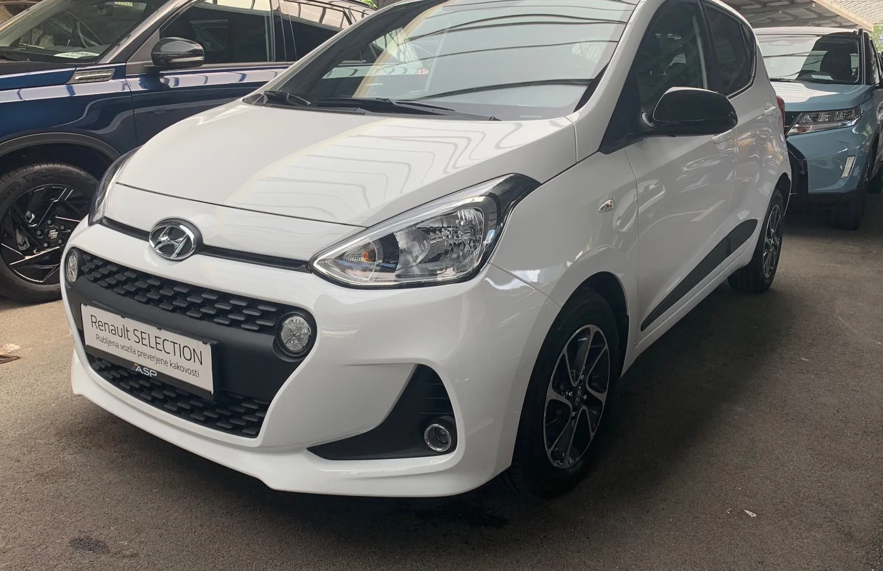 Zunanja slika - Hyundai i10 - 1.25 Comfort ODLIČEN - 1