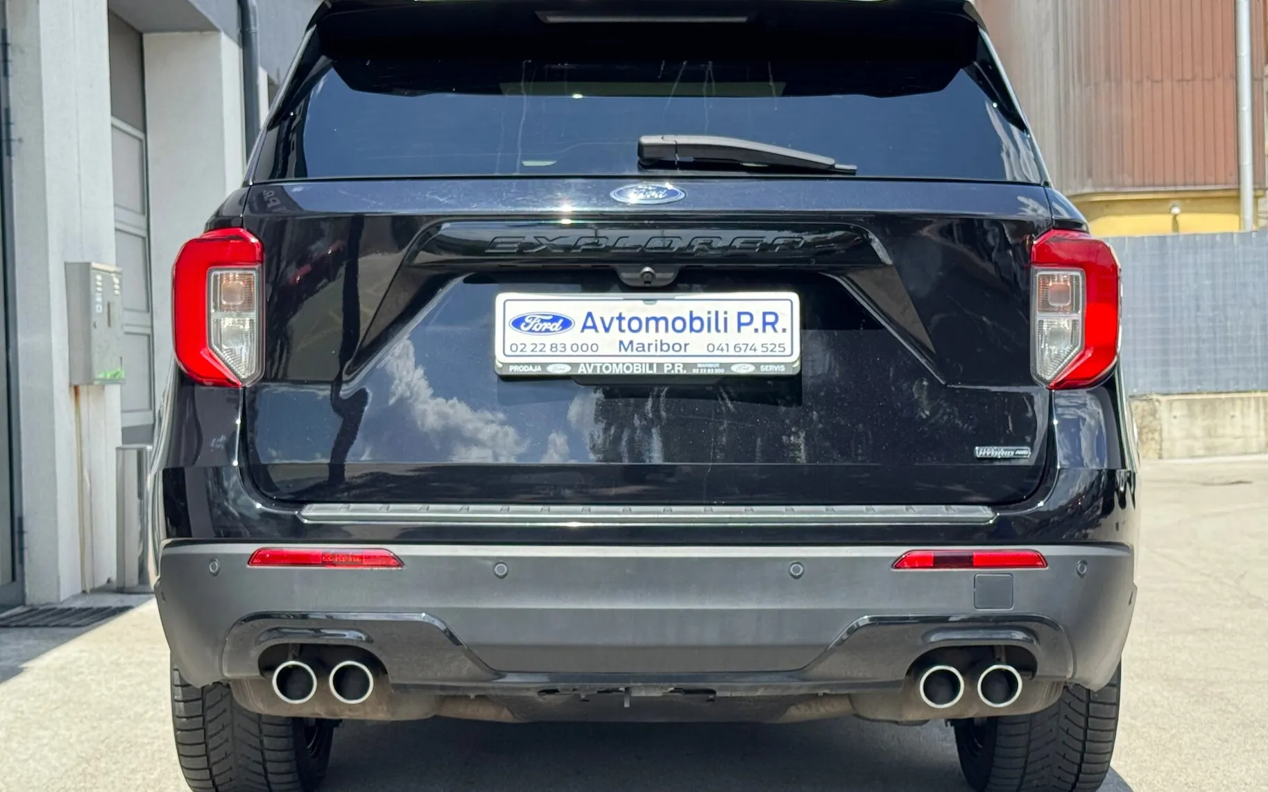 Zunanja slika - Ford Explorer - AWD 3.0 EcoBoost PHEV ST-Line Avt. SLO-HIFI-PANO - 17
