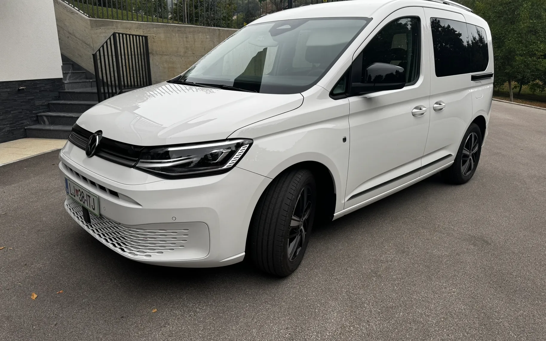 Zunanja slika - Volkswagen Caddy - 1.5TSI Style - 2