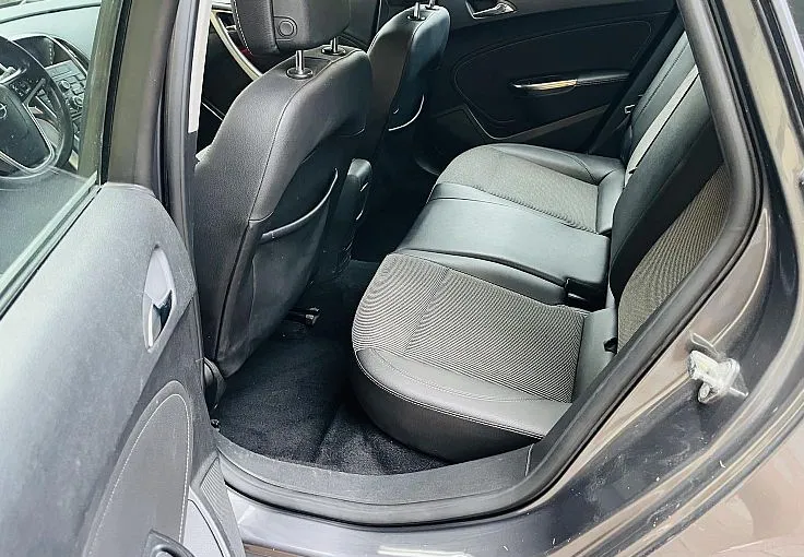 Zunanja slika - Opel Astra - Karavan 1.7 CDTI 92kW ALU DIG KLIMA NAVI TEMP - 11