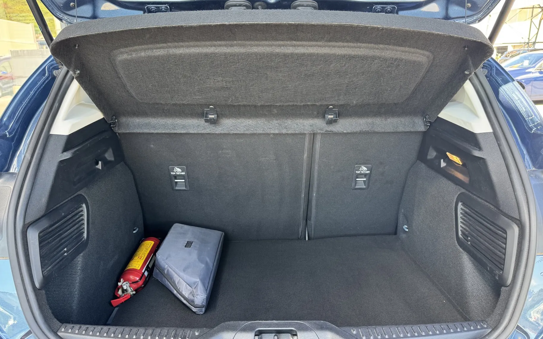 Zunanja slika - Ford Focus - 1.0 ECOBOOST 125KM CONNECTED FULL LED ZIMSKI PAKET - 10