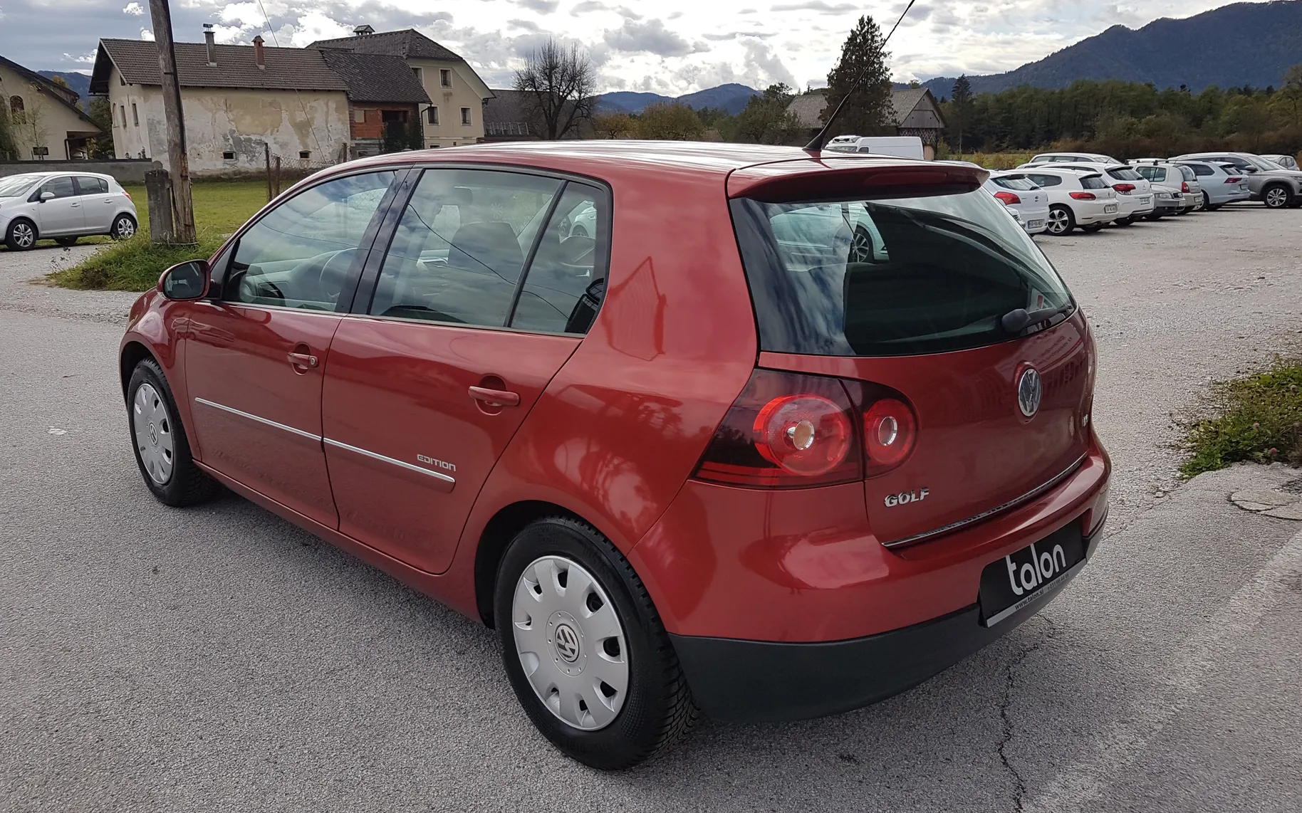 Zunanja slika - Volkswagen Golf - Edition 1.6 - SLO - 1. LASTNIK - 12