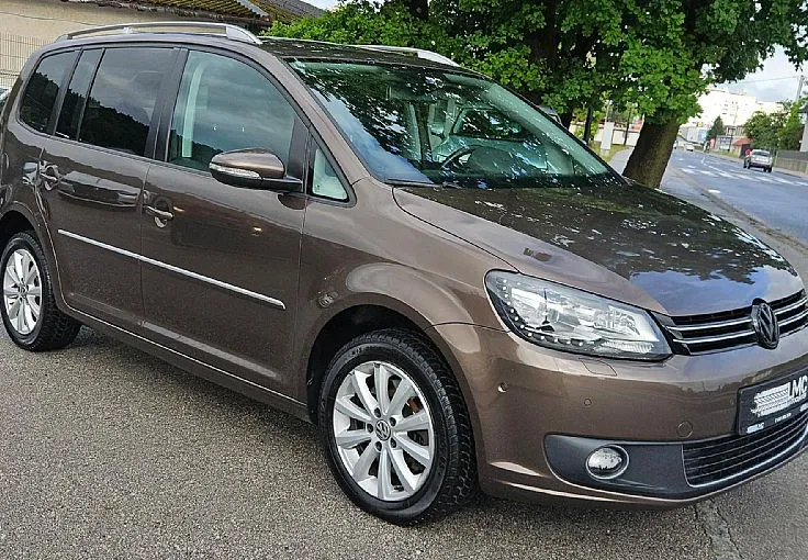 Zunanja slika - Volkswagen Touran - °HIGHLINE°  2.0 TDI 150ks  °XENON° °PANORAMA° - 4
