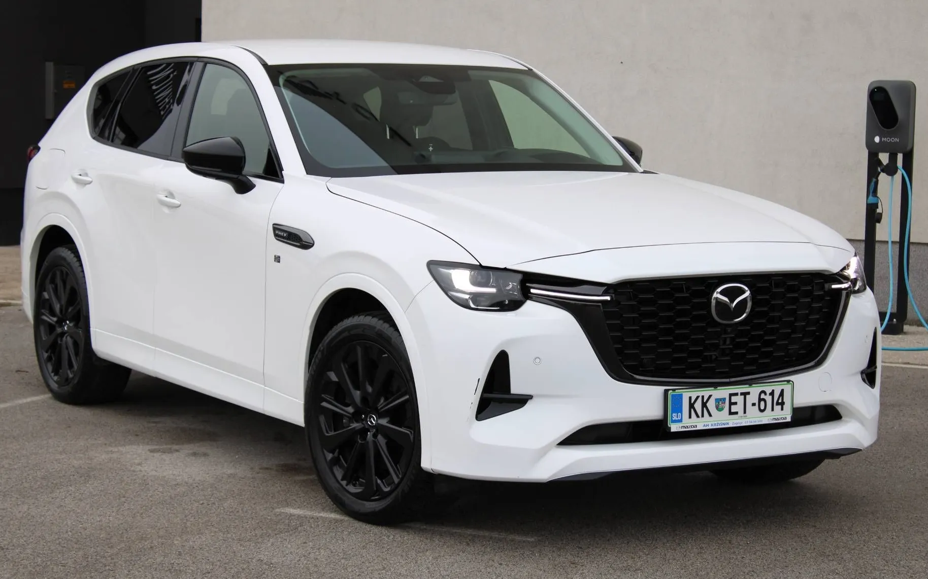 Zunanja slika - Mazda CX-60 - 2.5 PHEV HOMURA CON DRI PAN 8AT AWD - 2