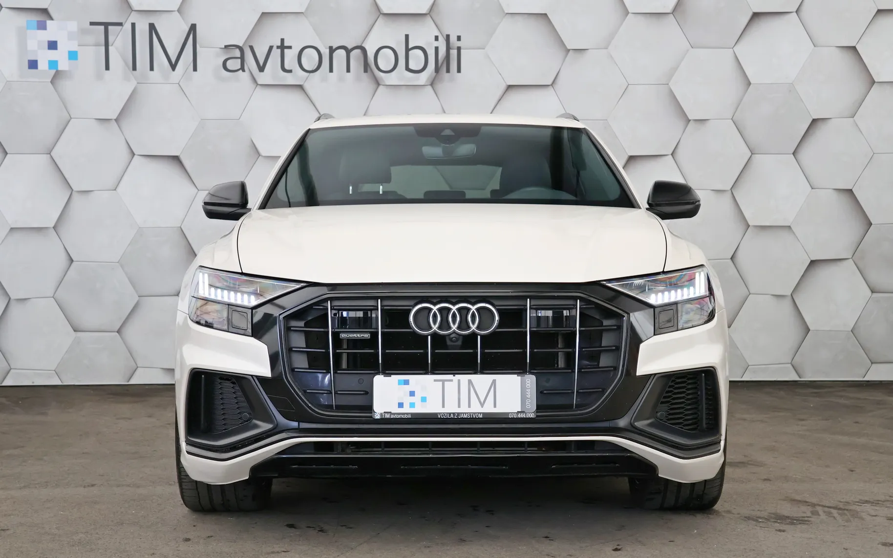 Zunanja slika - Audi Q8 - 50TDI Quattro Tiptronic 3xS-Line 286KM - 5