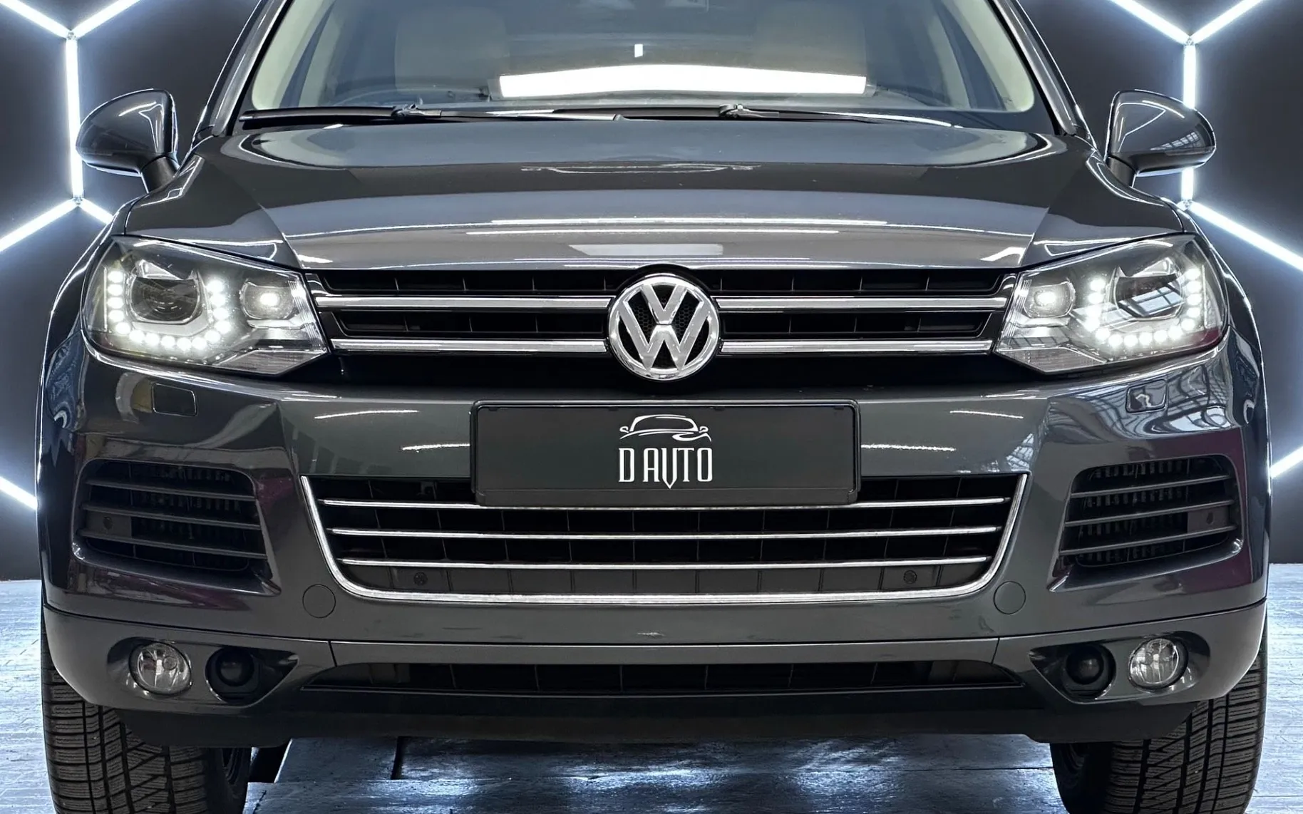 Zunanja slika - VW Touareg - 3.0 V6 TDI Tiptronic - ZRAČNO-XENON-NAVI-MEMORY… - 2