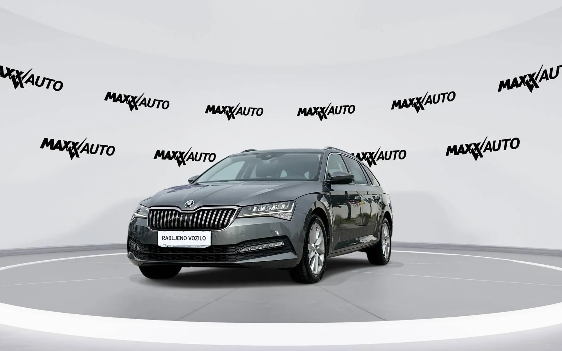 Zunanja slika - Škoda Superb - 2.0 TDI EXECUTIVE DSG - 1