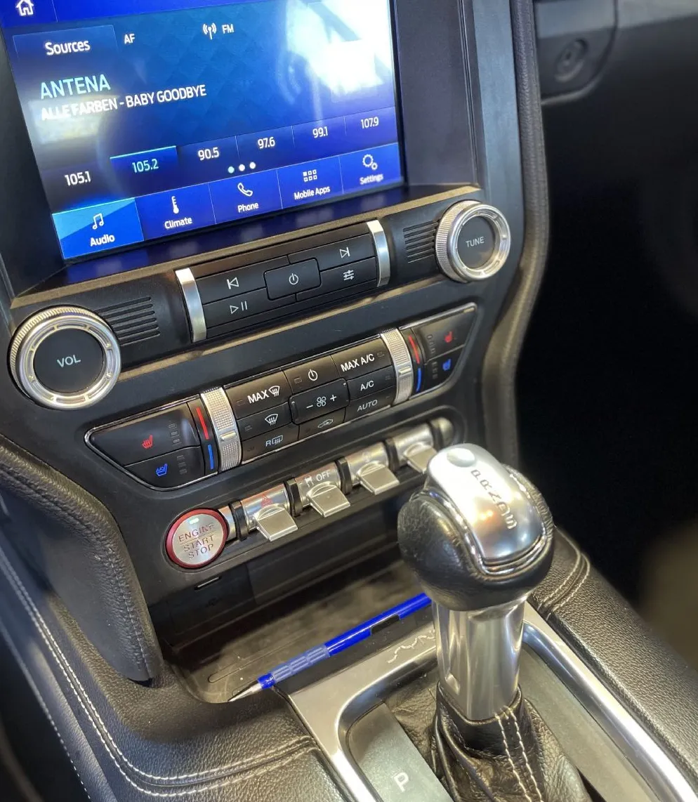 Zunanja slika - Ford Mustang - 5.0-V8-GT-HLAJENJE SED-MEMORY-USNJE-RADAR-LED-20C - 14